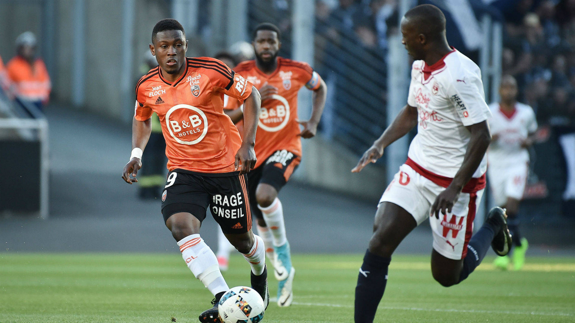 里昂主教练发布备战计划，备战难关对手的简单介绍