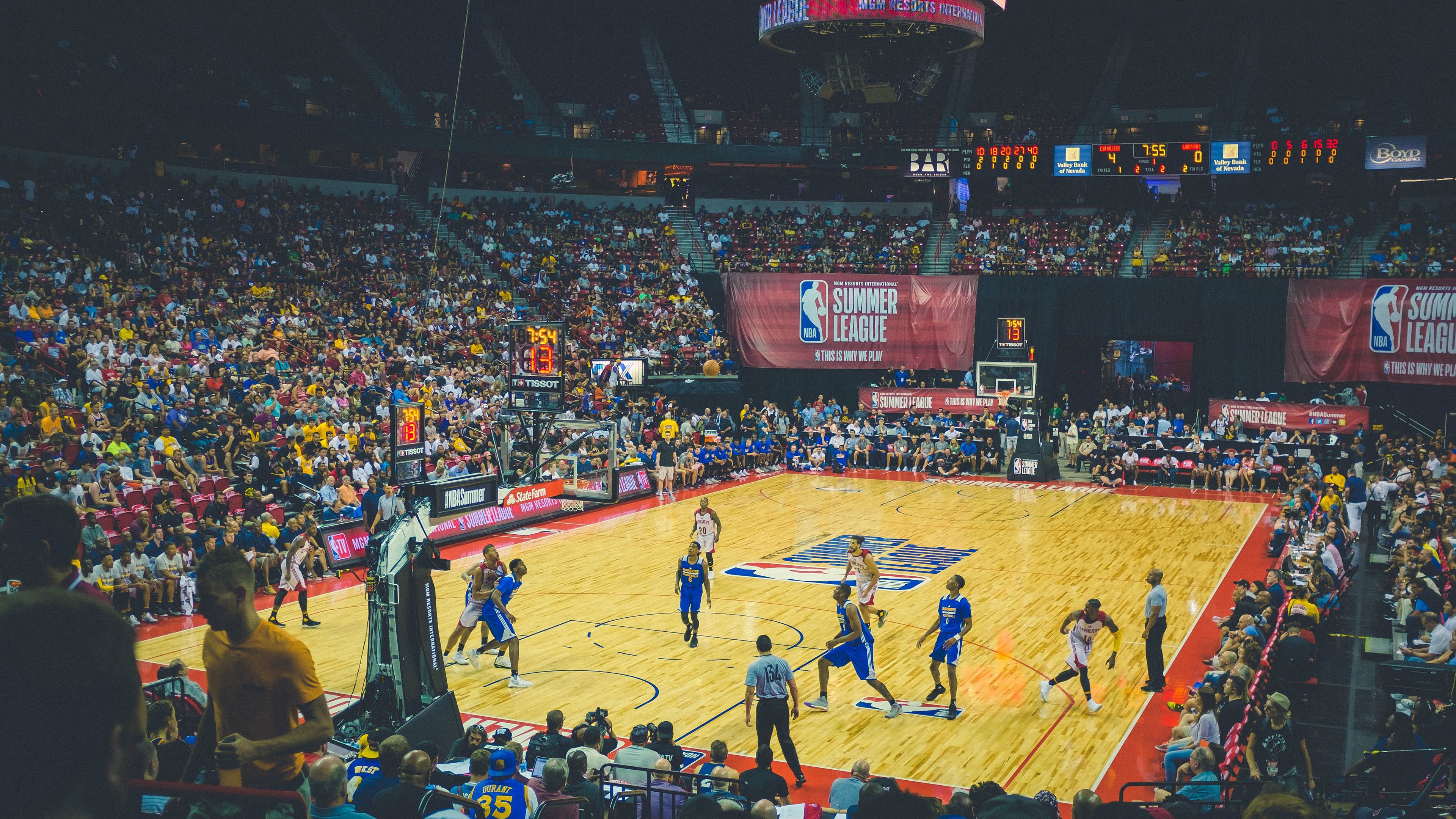 从非洲之巅到欧洲之巅，楚阿梅尼的双重征服